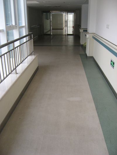 青岛塑胶地板